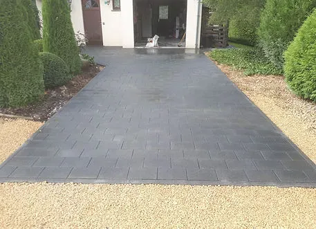 Terrain cailloux après